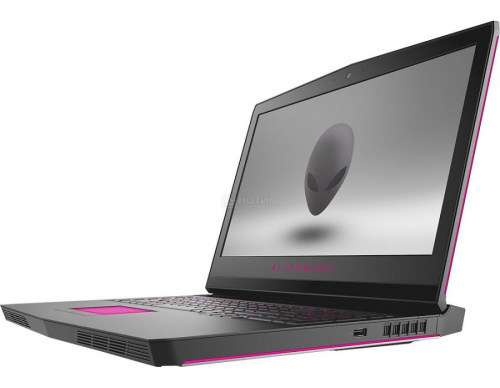 Dell Alienware 17 R5 A17-7794 вид сверху