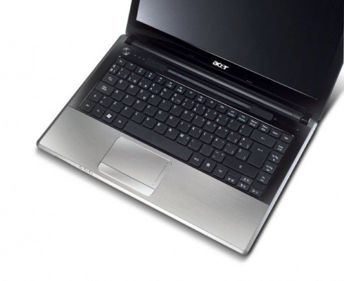 Acer Aspire TimelineX 4820TG-373G32Miks задняя часть